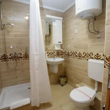 Mali Homtel * Subotica